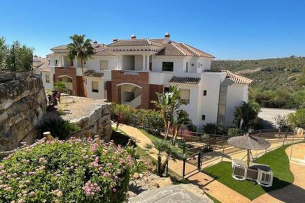 2 Casares Appartement *